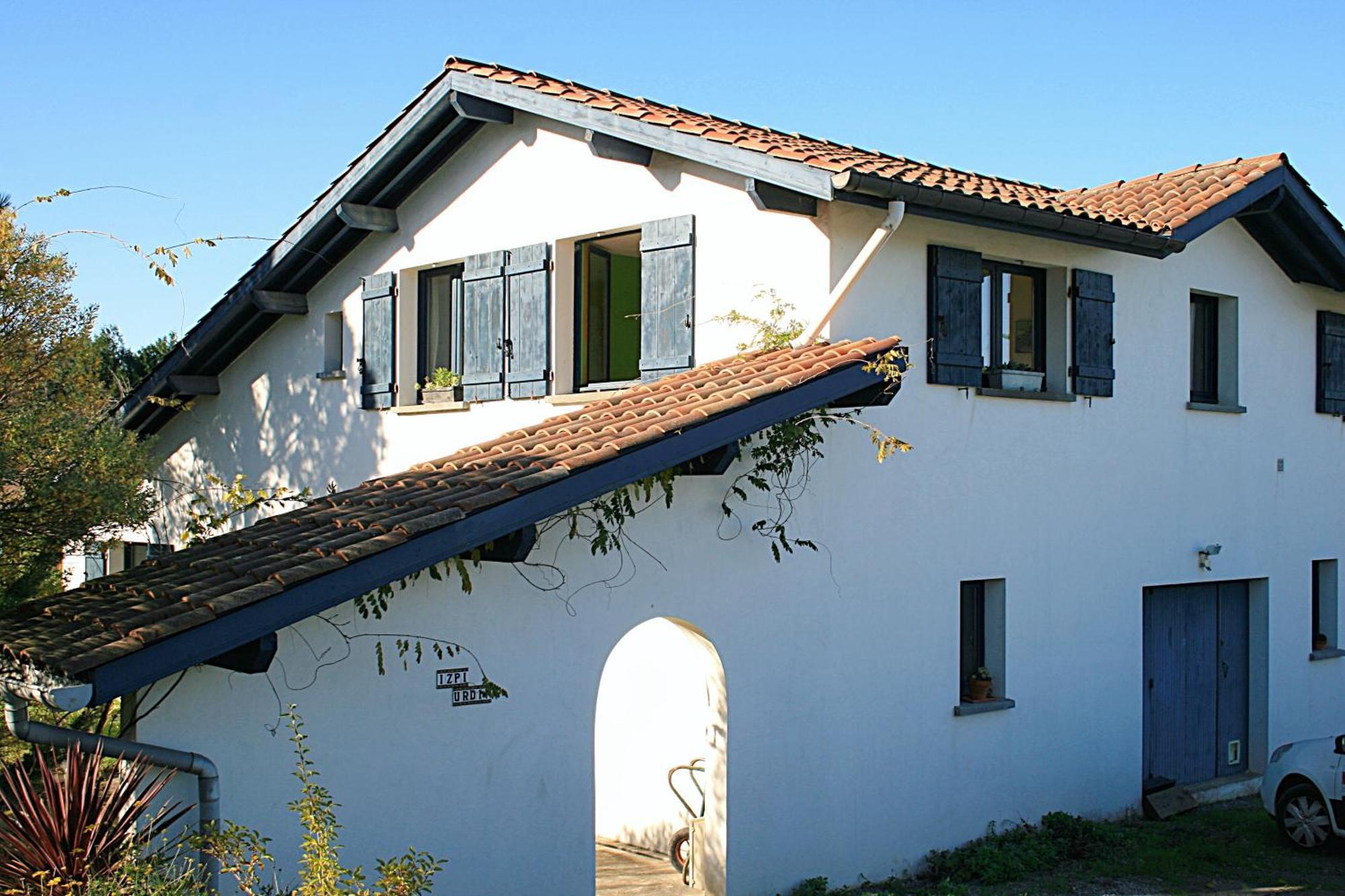 Izpi Urdin Holistic Surfhouse Apartment Saint-Jean-de-Luz Exterior photo